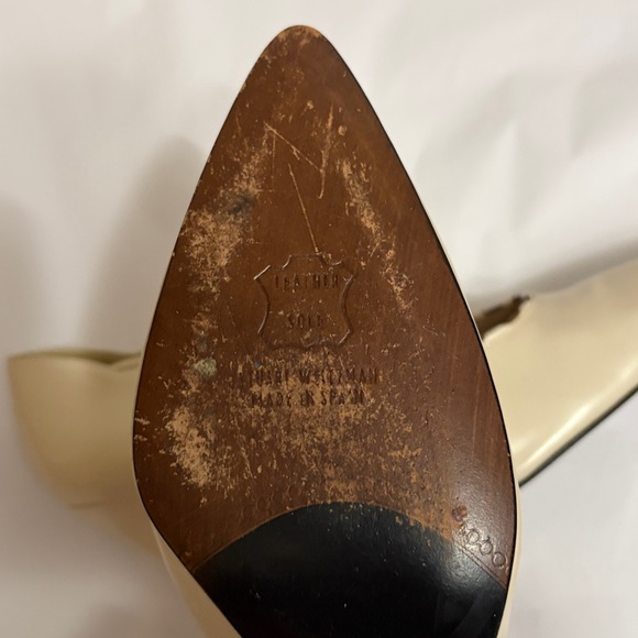 Stuart Weitzman Leather Cream Heels Size 10 Made in Spain - Picture 10 of 15
